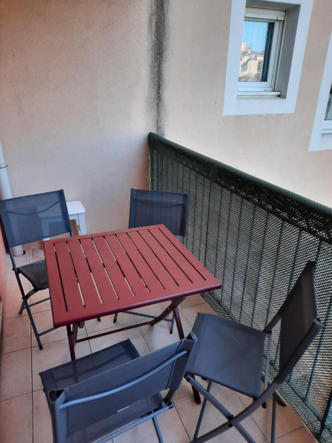 Joli F2 46M2 Menton Centre, Balcon,Parking Exterior photo