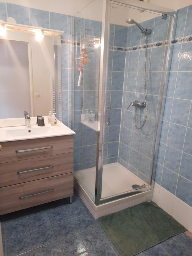 Joli F2 46M2 Menton Centre, Balcon,Parking Exterior photo